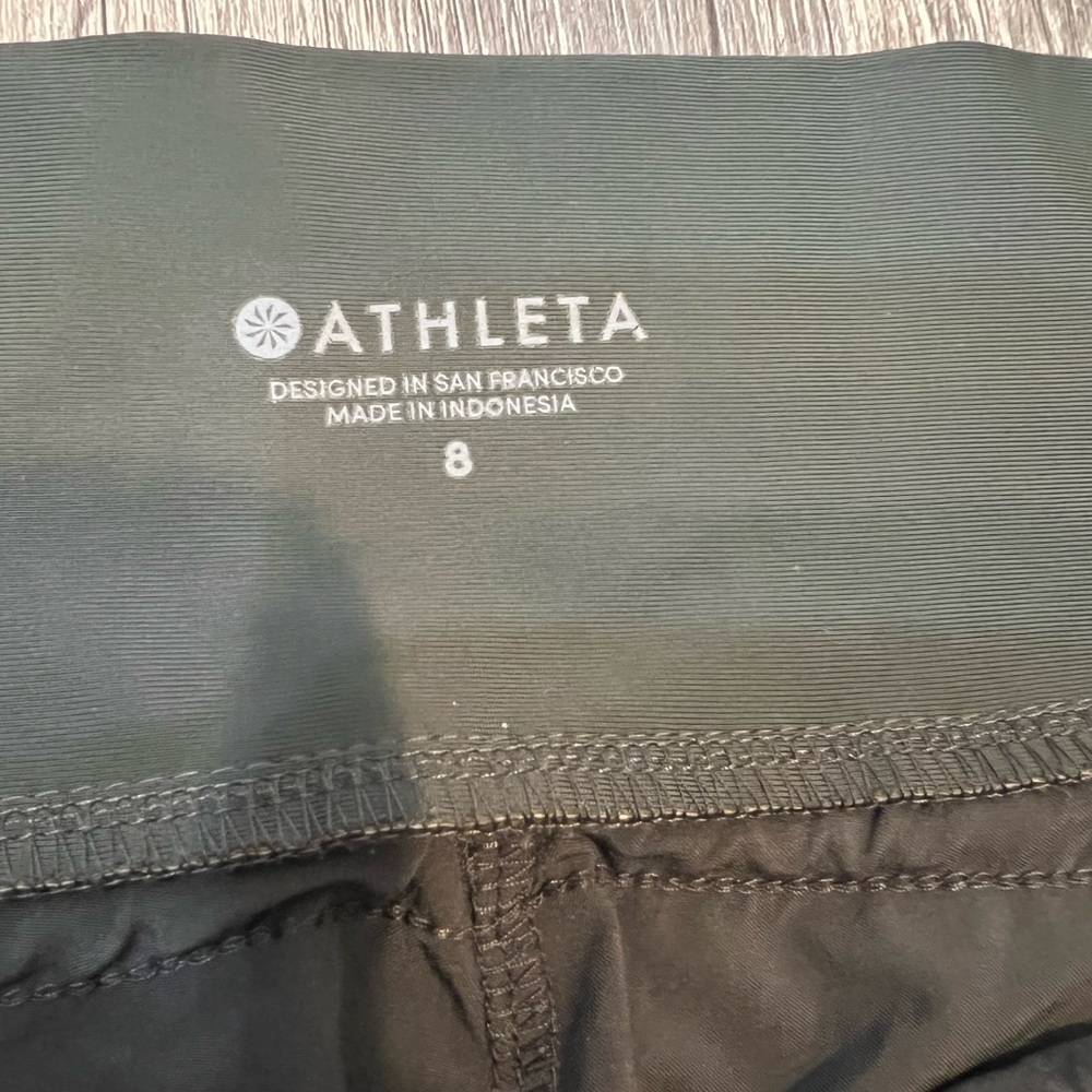 Athleta Sutton Joggers Arbor Olive Mid-Rise Cargo Style w/Adjustable Waistband - Picture 7 of 10